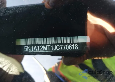 2018 Nissan Rogue S из США, поврежденный, VIN 5N1AT2MT1JC770618